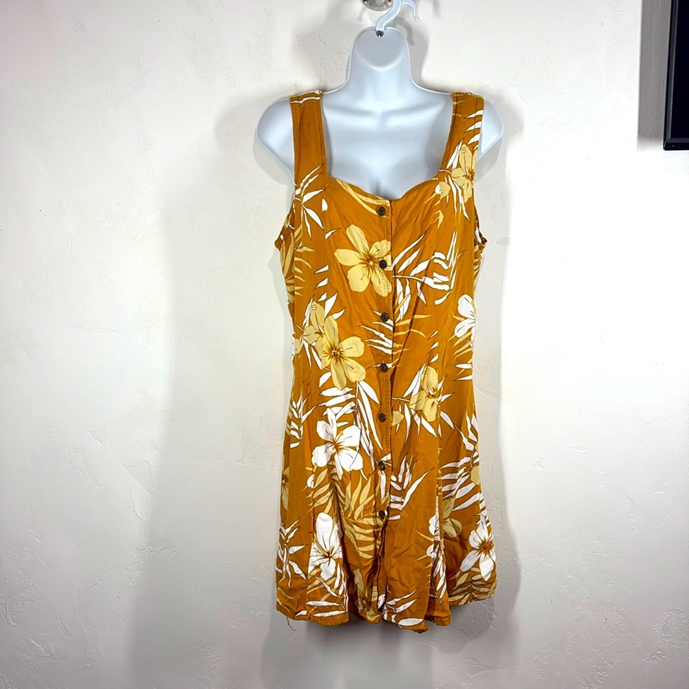 Tiki Palm yellow floral dress size xl